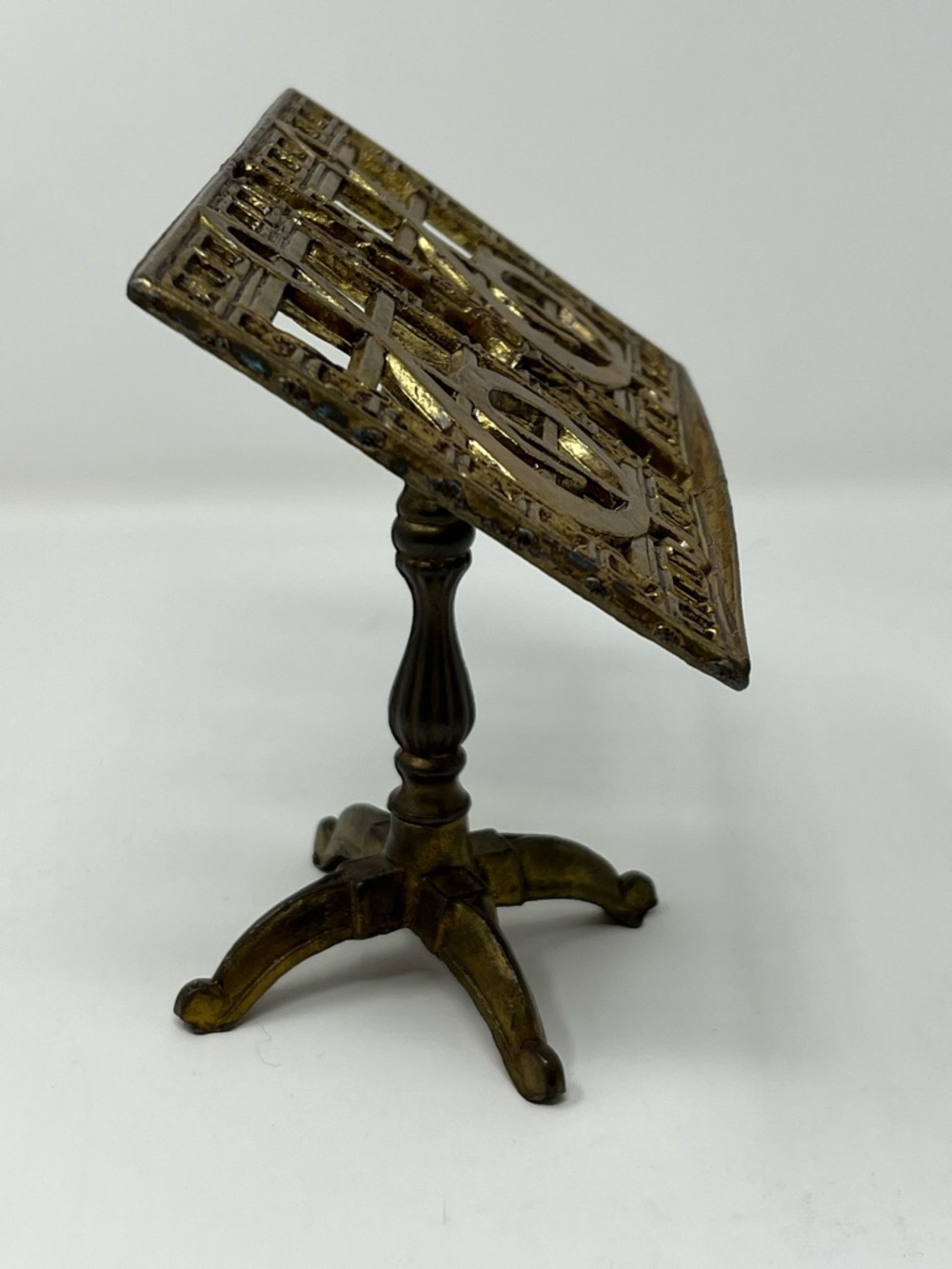 Vintage Brass Music Stand Treble Clef Card Holder & Decor 1970’s MCM Decor - Picture 2 of 7